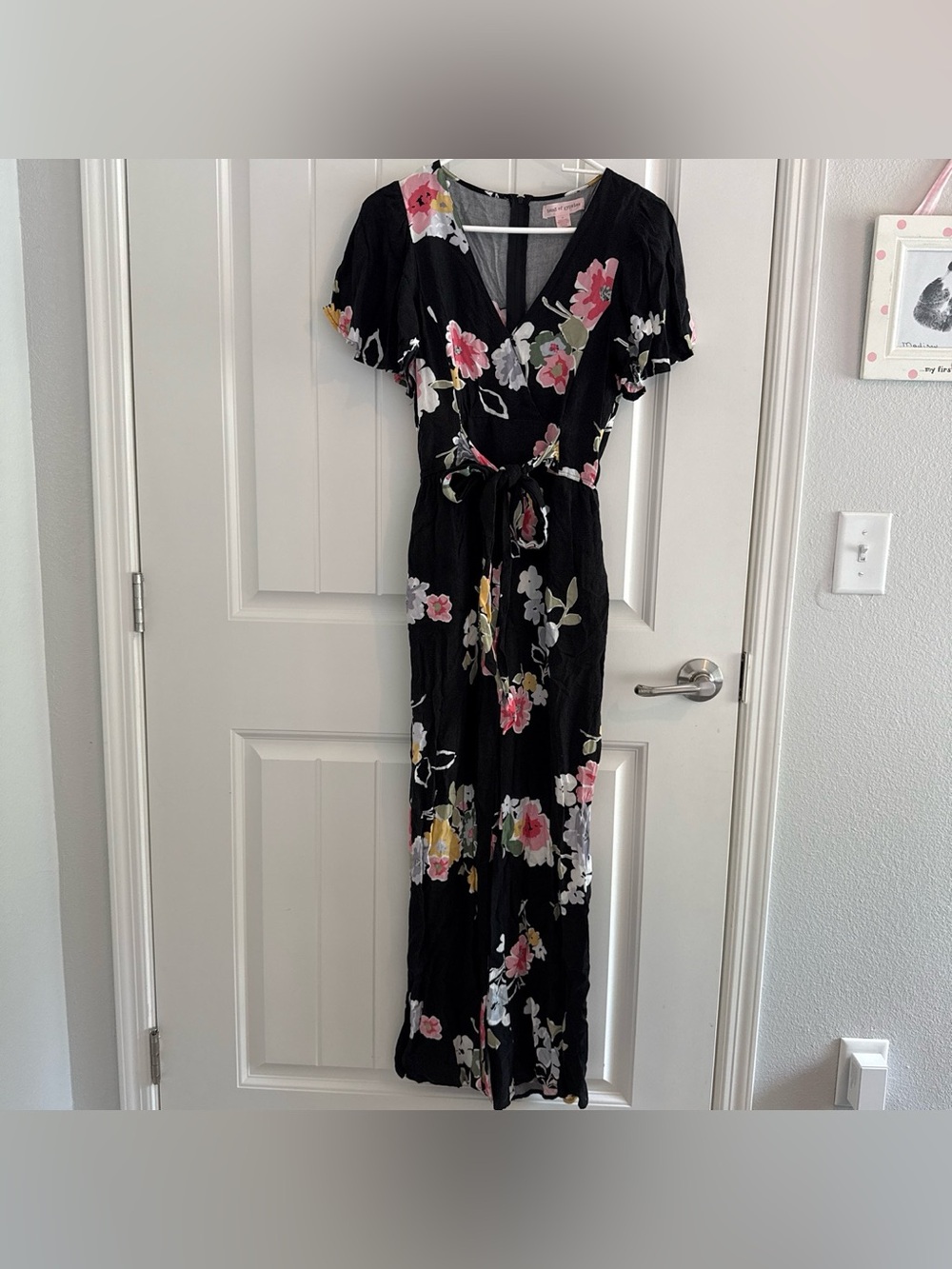 Band of Gypsies Women’s Floral Jumpsuit with Waist Tie and V-Neck